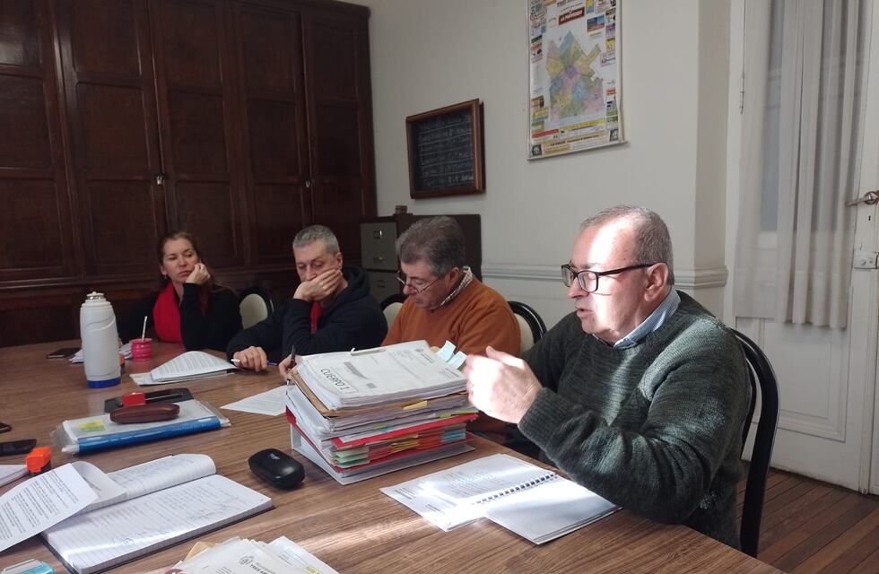 Tres Arroyos: Sergio Garcimuño presente en la Comisión de Hacienda para tratar la suba de Tasas