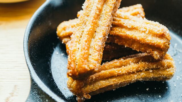 Vacaciones de verano 2025: cuánto cuestan los churros en la tienda más famosa de Villa Gesell.