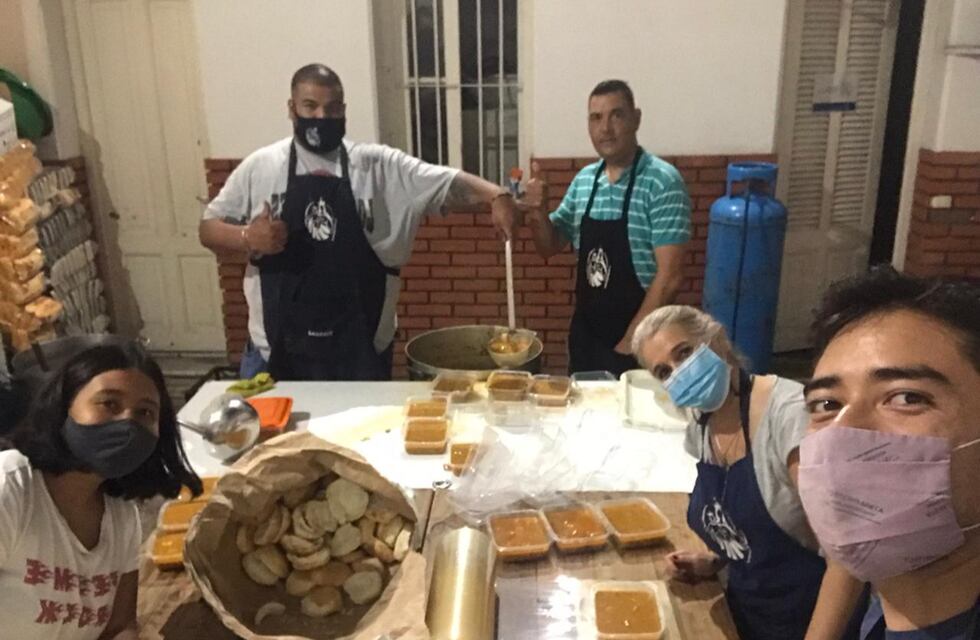 Una parroquia ya alimenta a más de 200 personas en situación de calle