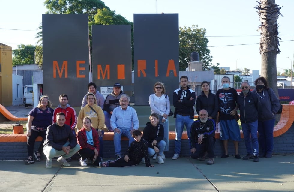 Se realizó una Radio Abierta y un recordatorio en Arroyito por el 46º aniversario del Golpe Cívico Militar