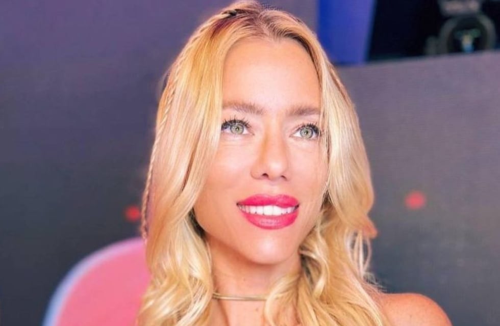 Adiós skinny jeans, Nicole Neumann dio cátedra de estilo con la prenda tendencia de la temporada