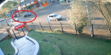 Accidente fatal en Eldorado: falleció un ciclista atropellado por un automóvil.