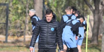 Juan Cruz Real en el primer entrenamiento de Belgrano en el post River.