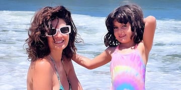 Isabel Macedo junto a su hija 'Belita'