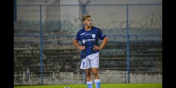 Joaquín Mateo, extremo por izquierda, muy cerca de jugar en Instituto.