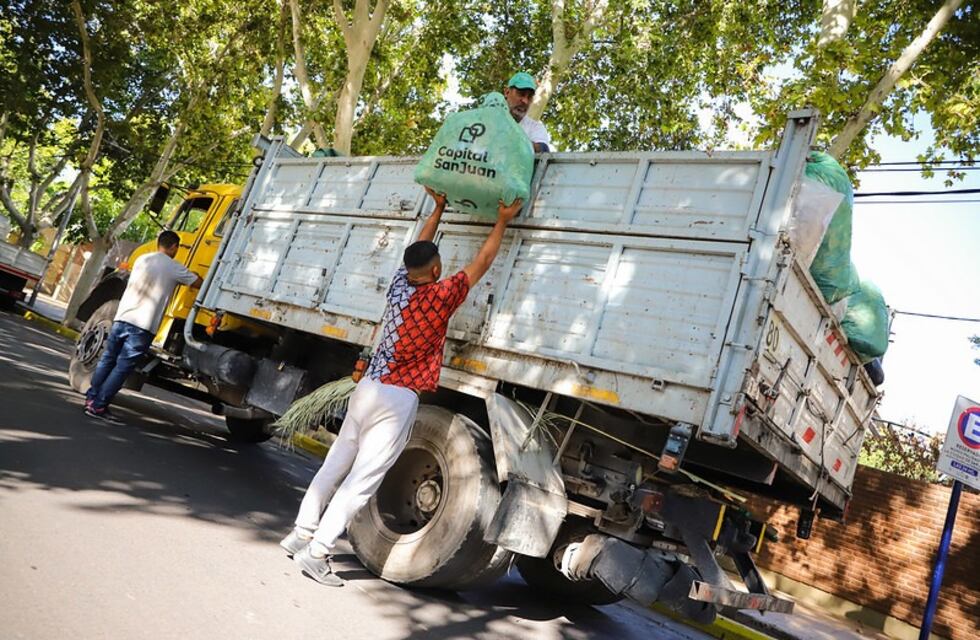 Viernes 24 feriado: qué se recuerda y cuáles serán los servicios que funcionarán en San Juan