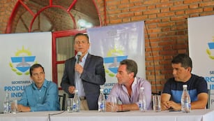 El secretario de Producción e Industria de Perico, Martín Miguel Llanos, sostuvo que el productor tabacalero es "un actor clave para el desarrollo socioeconómico de la provincia".