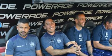 Talleres cuenta las horas para la final con Patronato, y se apoya en al tranquilidad del DT Javier Gandolfi (La Voz / Enviado especial a Rosario).