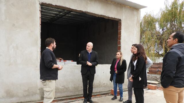 Avanza la obra del Municipio para la construcción de nuevas aulas y reformas en la Escuela Secundaria N°11