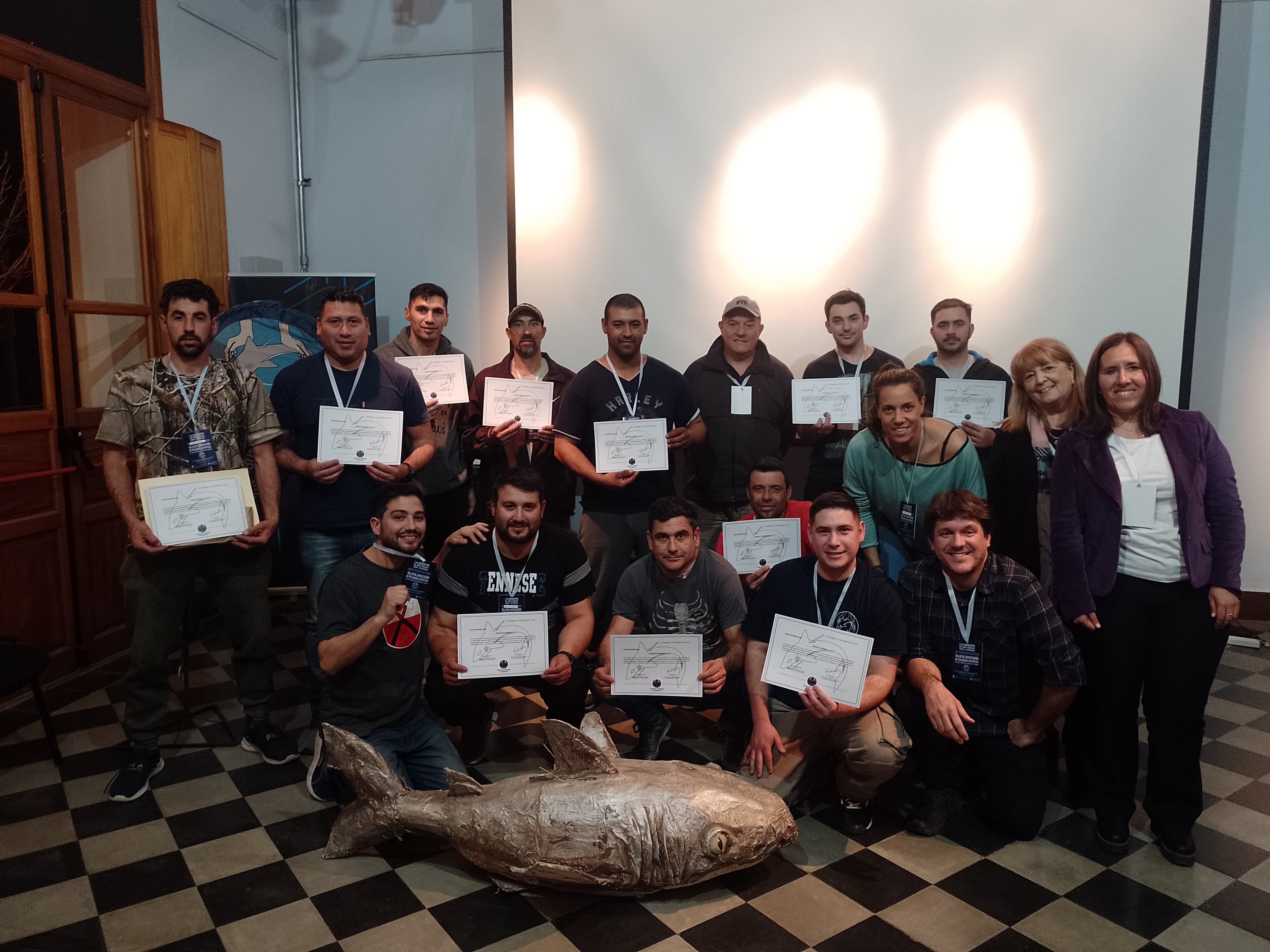 Conservar tiburones: un proyecto federal que une ciencia y pesca responsable