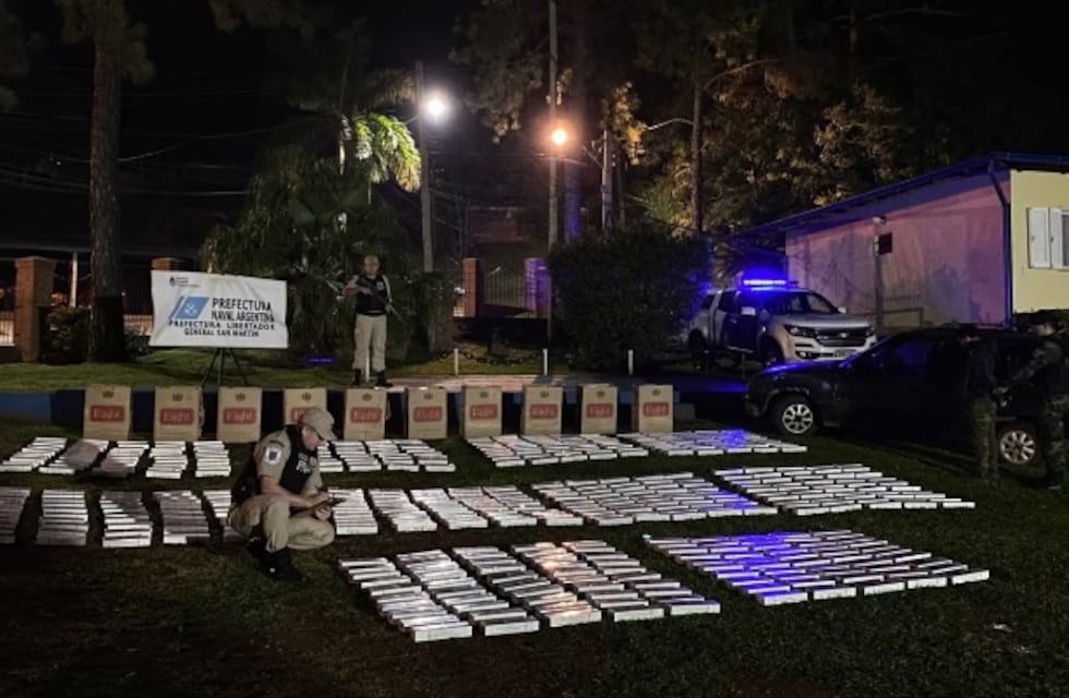 Prefectura Naval Argentina incauta cargamento de cigarrillos en Puerto Rico
