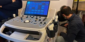 Uno de los nuevos ecógrafos de la Provincia