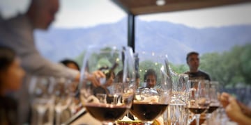 Una bodega de Córdoba que brinda degustaciones, visitas guiadas y también cuenta con un bello restaurante.