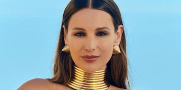 Pampita encandiló con su look para el Bailando.