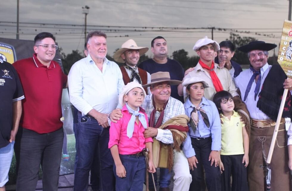 Reconocimiento a las agrupaciones gauchas