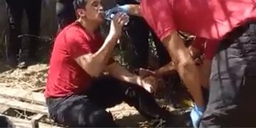 Jorge Varela, el bombero que bajó al pozo de la "casa del horror" en Córdoba (Captura de video).