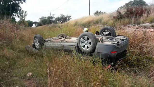 El conductor falleció en el vuelco (El Diario)