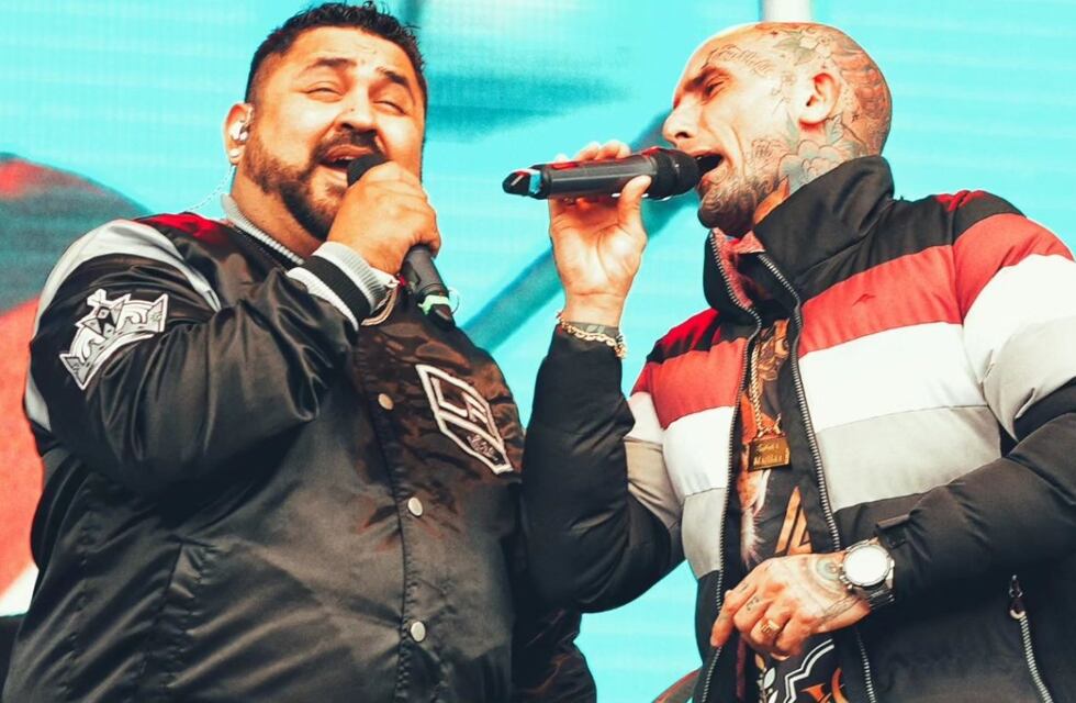 Emanuel Noir de Ke Personajes cantó “Su Florcita” junto a Agrupación Marilyn en vivo y conmovió al público