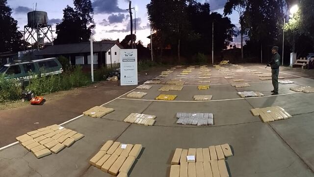 En Puerto Esperanza secuestraron más de una tonelada de marihuana.