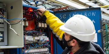 Avanzan las tareas de reconexión de servicios en el Hospital Regional Ushuaia