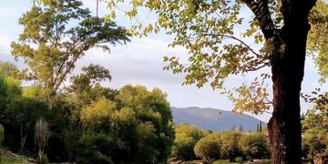 Carlos paz en otoño.