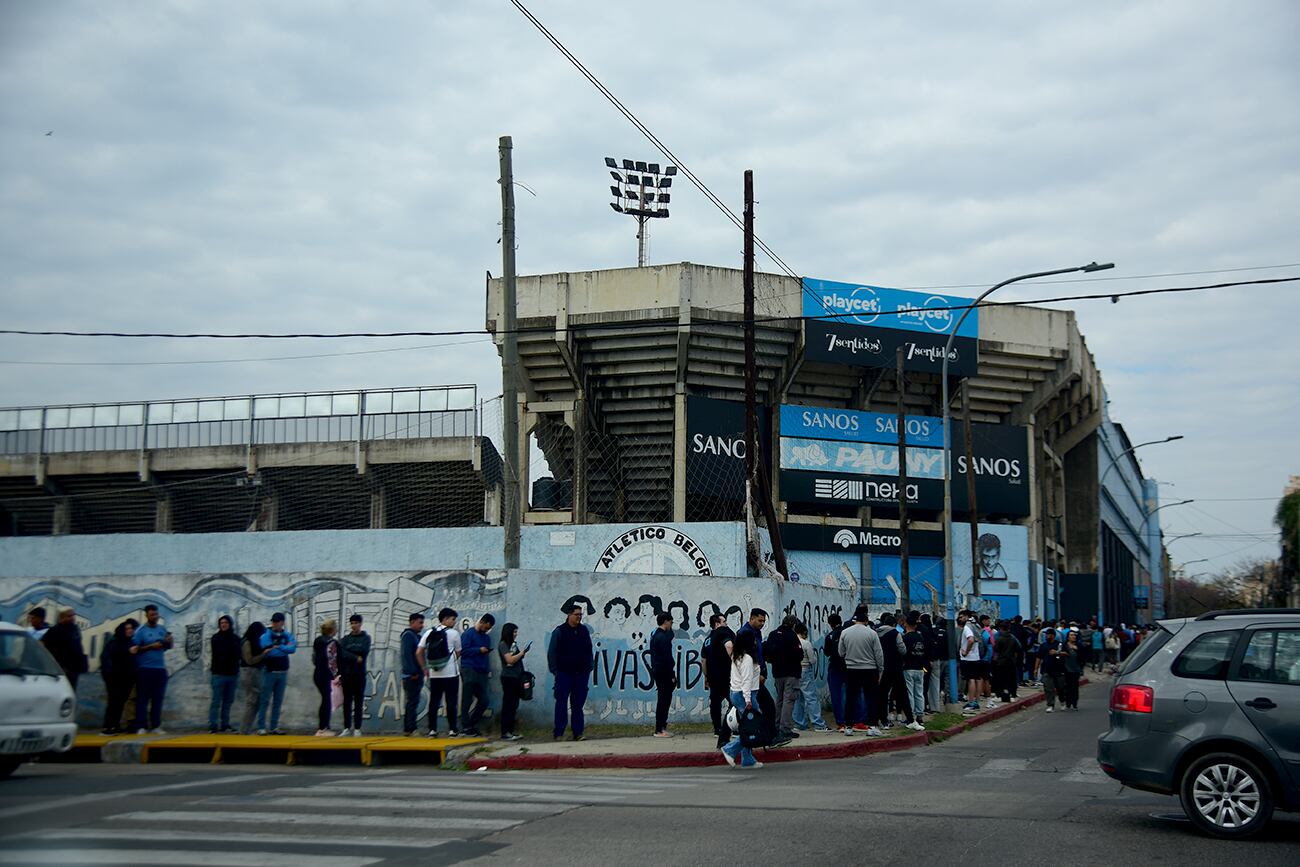Comienza la venta de entradas de Belgrano para Copa Argentina. (Pedro Castillo / La Voz)