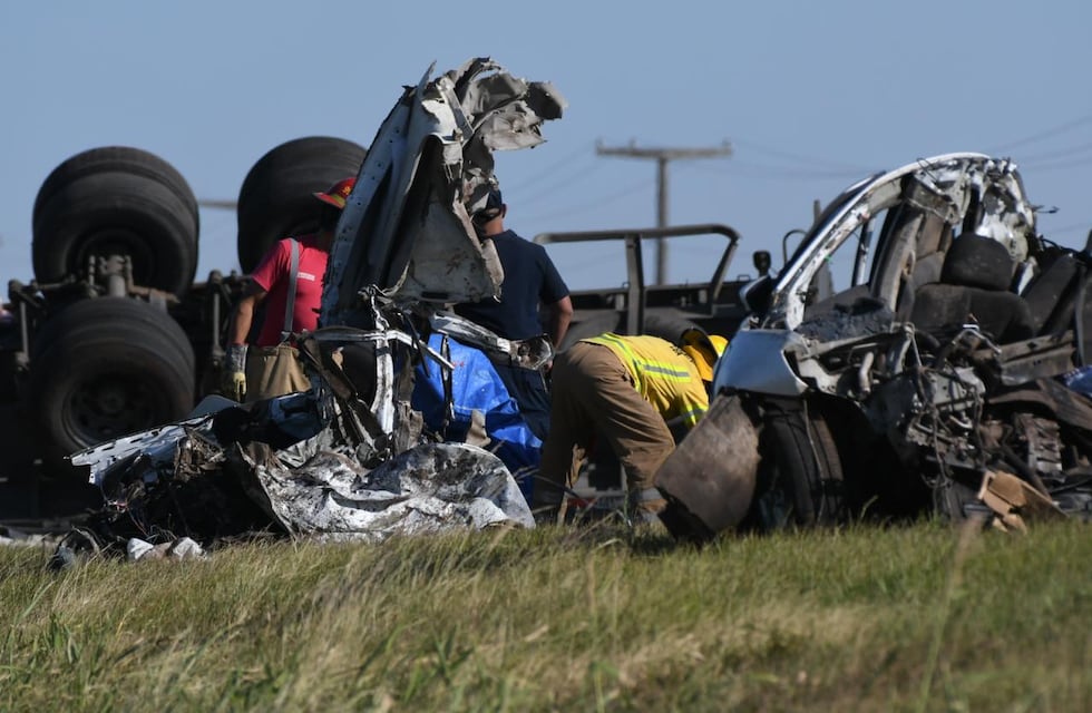 Los Cisnes despidió a las víctimas del choque en Reducción
