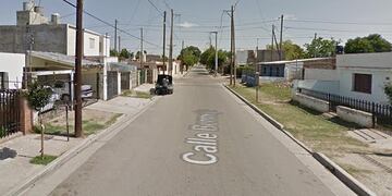 Una pequeña de 7 años debió ser trasladada al hospital luego de ser baleada.