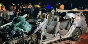 Grave choque en la Ruta Nacional 14 cerca de San Vicente deja a conductores heridos.
