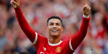 CR7 marcó un doblete en su regreso al Manchester United.