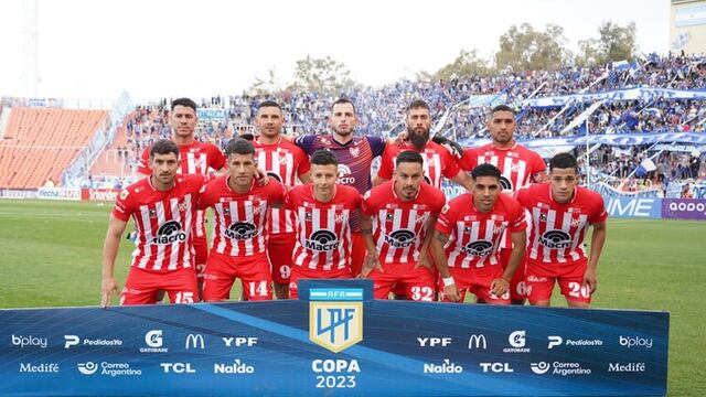 La formación inicial de Instituto, en su visita a Godoy Cruz de Mendoza, por la fecha 7 de la Copa de la Liga Profesional (Prensa Instituto).