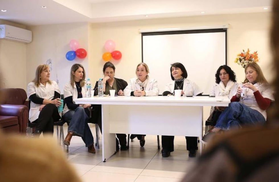 Encuentro por el Día Mundial de la Psoriasis en el Hospital Virtual Público