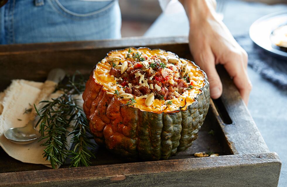 Ingrid Grudkele hizo frente al frío con su preparación de cabutia rellena, una de sus favoritas