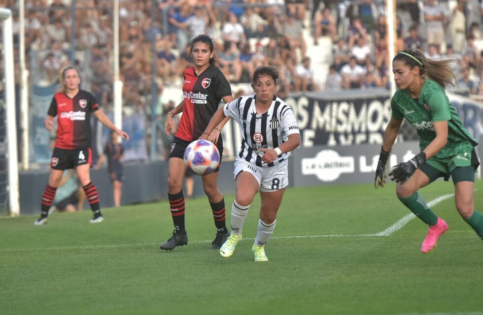 Talleres se quedó sin final y perdió ante Newell’s el ascenso a Primera en fútbol femenino