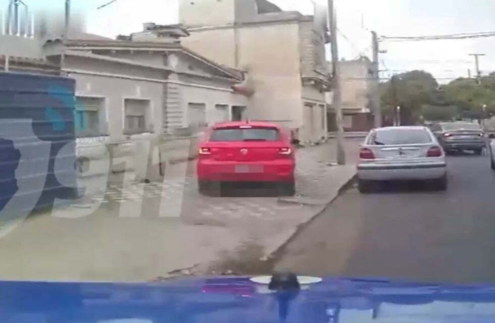Córdoba: evadieron un control policial y protagonizaron una intensa persecución por todo barrio Alberdi
