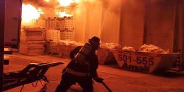 Voraz incendio en Sueño Dorado