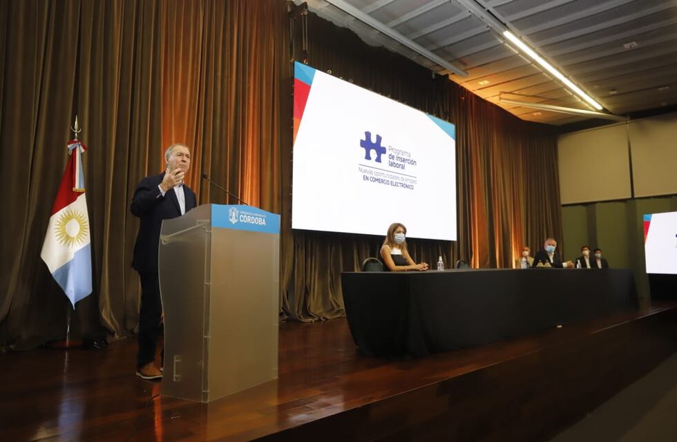 Lanzaron en Córdoba el Programa de Inserción Laboral en Comercio Electrónico