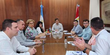 Viotti presentó el cuadro de situación actual a su bloque de concejales.