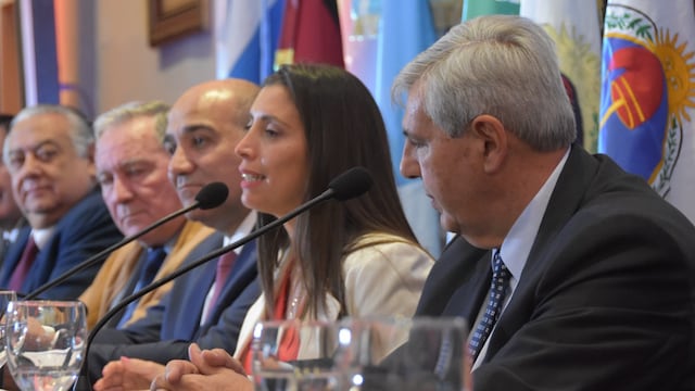 El Parlamento del Norte Grande tuvo su primera sesión plenaria en Jujuy, con el jefe de Gabinete de ministros nacional, Juan Manzur, como invitado especial.
