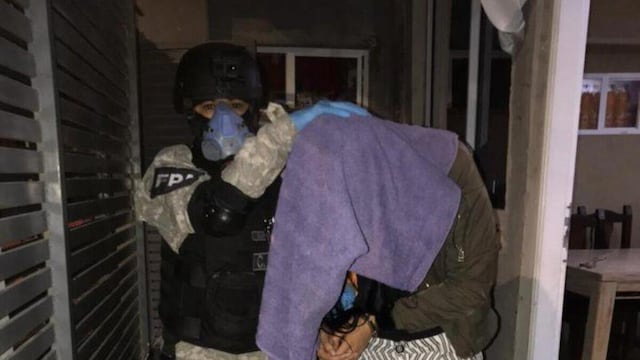 En un procedimiento por drogas detuvieron a una madre y a una hija (MPF)