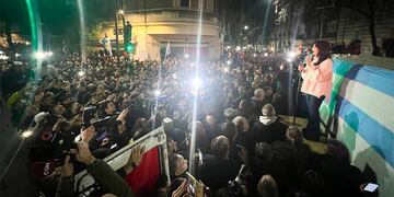 Cristina Fernández de Kirchner hablará nuevamente a la militancia este sábado.