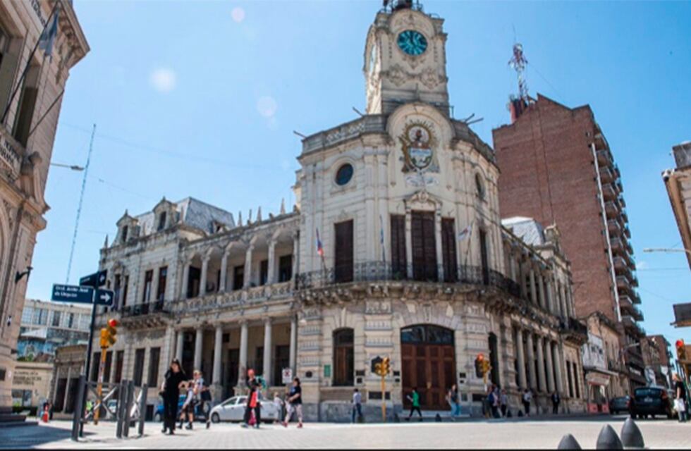 La Municipalidad de Paraná otorgó un incremento salarial del 14 % para sus trabajadores