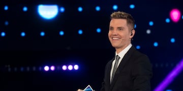 Noche de locura en Gran Hermano: quiénes son los ocho nuevos participantes que ingresaron a la casa.