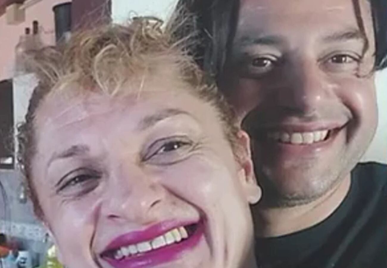 Alejandro Oliveras junto a su hermano Jesús.