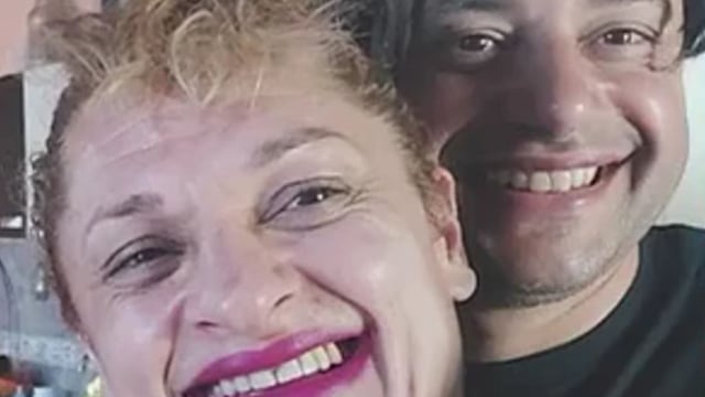 Alejandro Oliveras junto a su hermano Jesús.