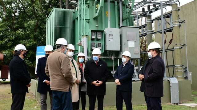 Jaldo participó de la instalación de un nuevo transformador para la Estación Transformadora Norte