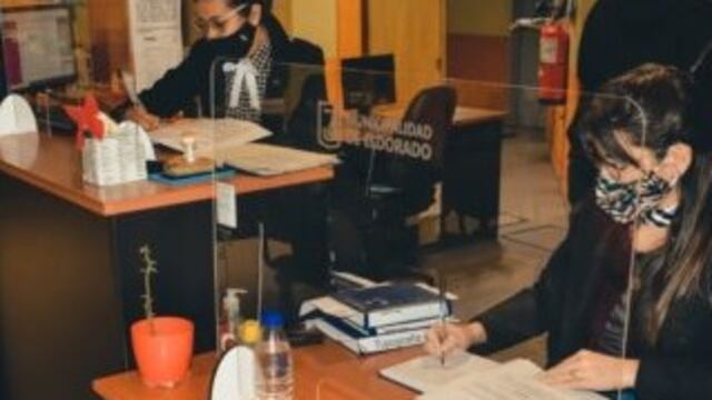 Se invitó a adherirse a dicha Resolución, al personal femenino del Juzgado Municipal de Faltas N° 1 y del Concejo Deliberante.