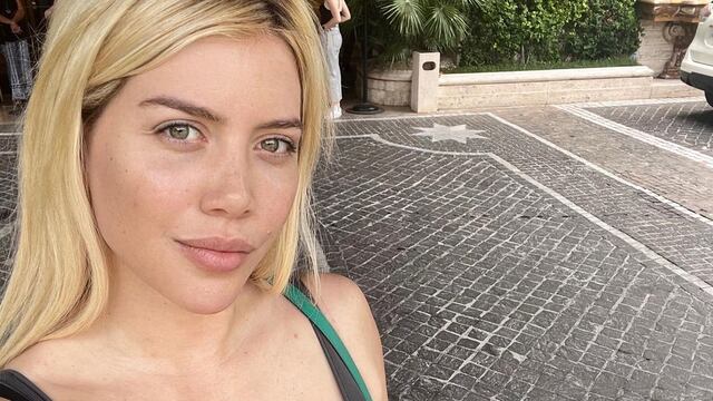 Wanda Nara desde Roma, con su look casual.