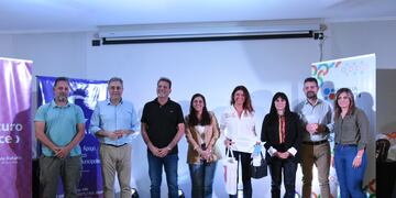 Reconocimiento a la trayectoria a empleados municipales.