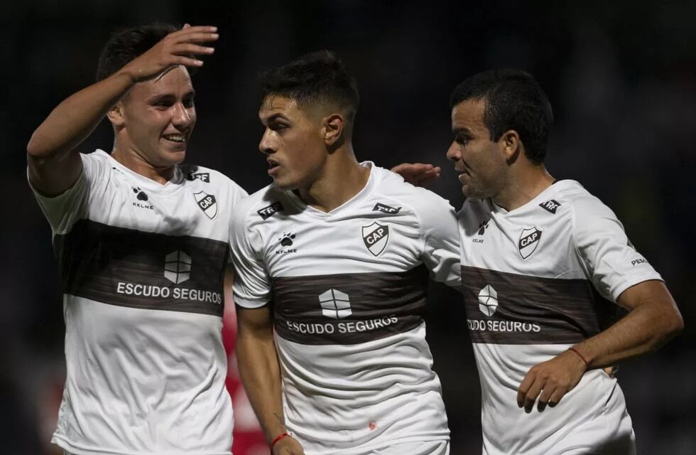 Con Augusto Schott desde el arranque, Platense empató con Godoy Cruz en Mendoza